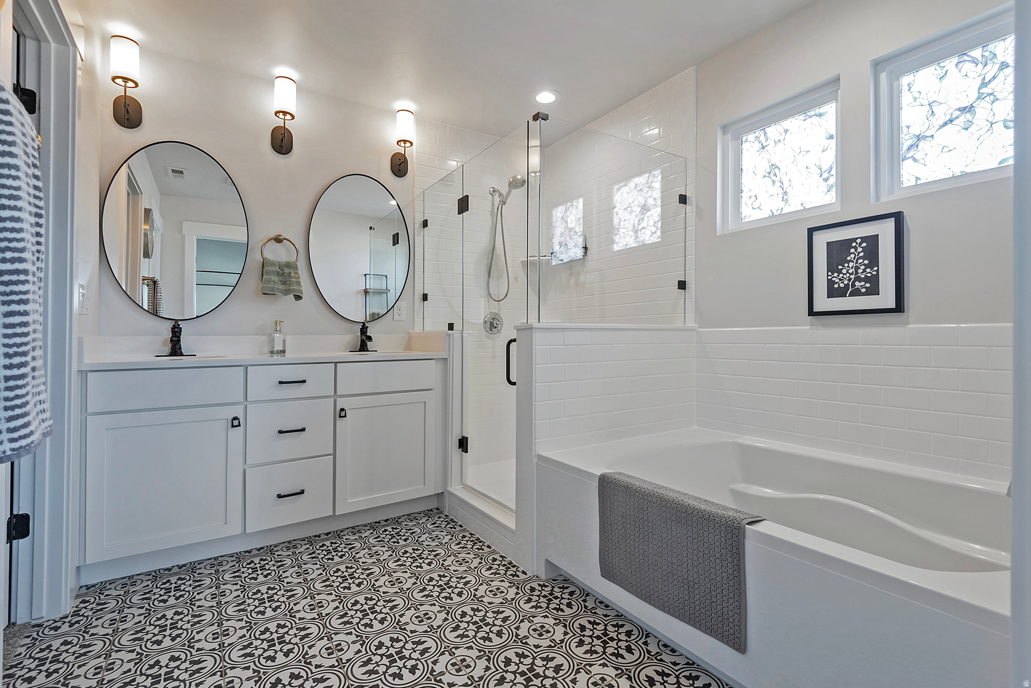 DAYBREAK - Residential