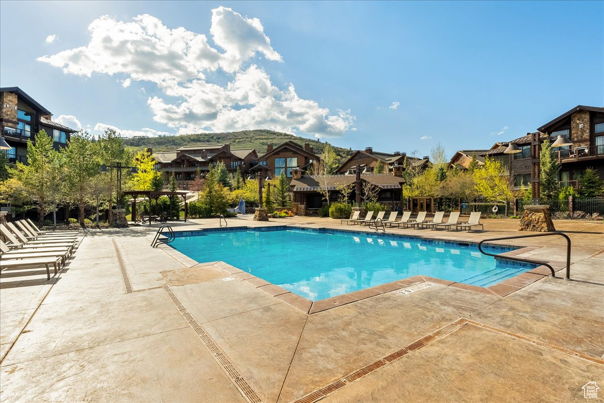 WALDORF ASTORIA - Residential