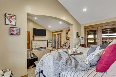 Tiny photo for 1135 E 900 S, Pleasant Grove, UT 84062 (MLS # 2137009)