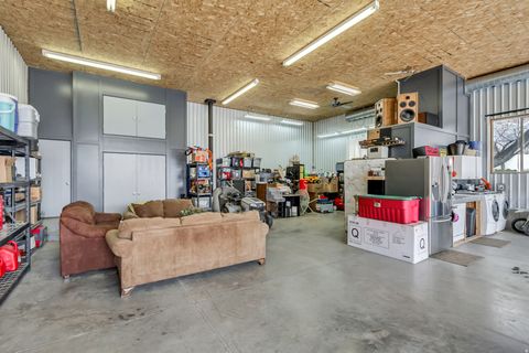 Tiny photo for 1135 E 900 S, Pleasant Grove, UT 84062 (MLS # 2137009)