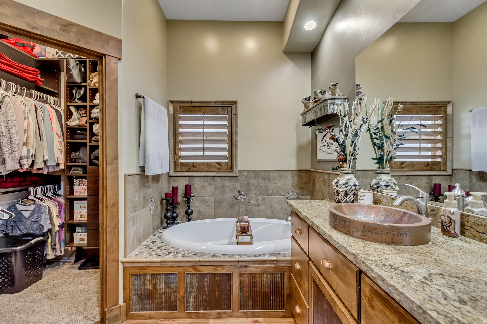 AMBERWOOD ESTATES SUBDV - Residential