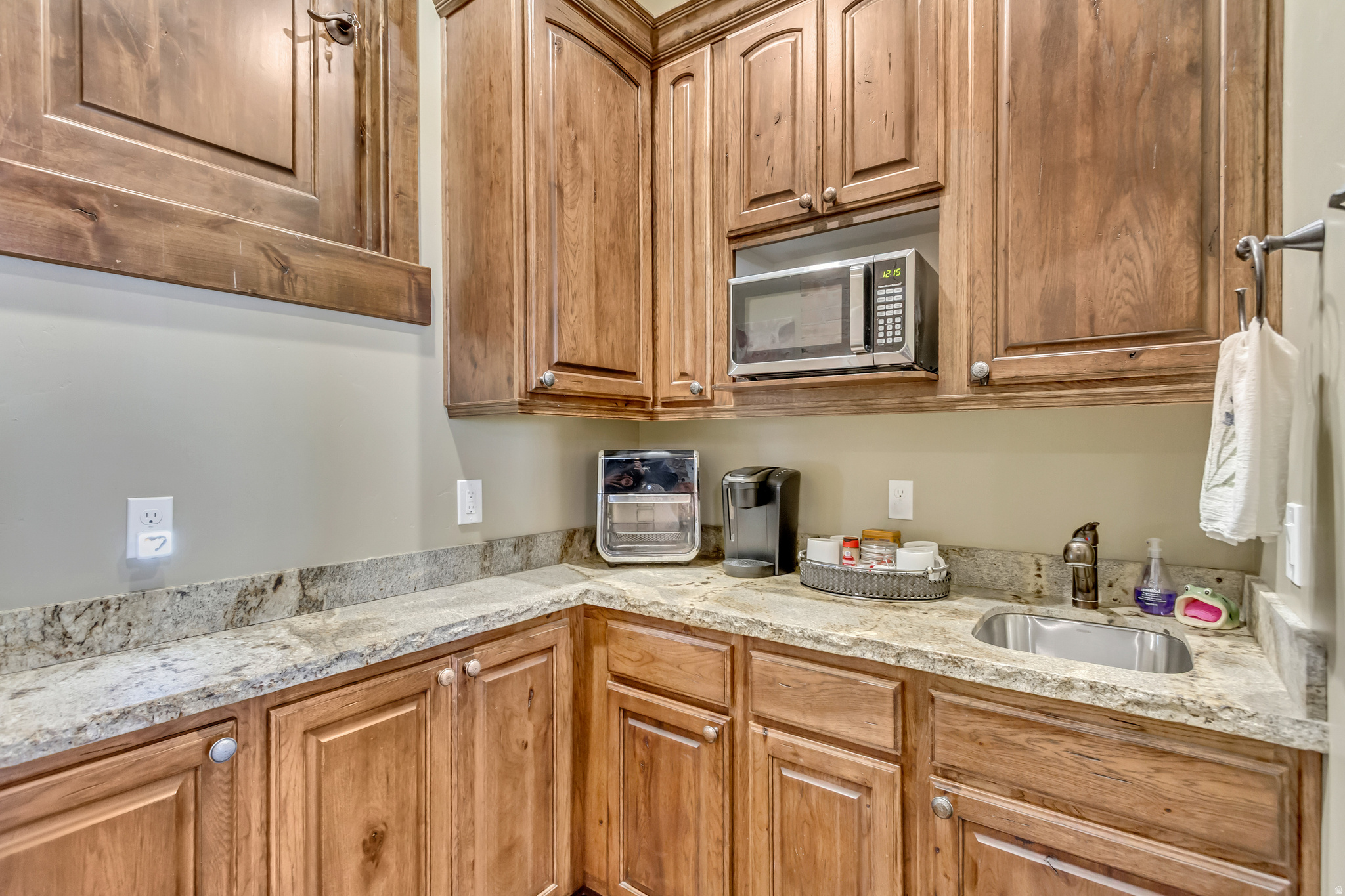 AMBERWOOD ESTATES SUBDV - Residential