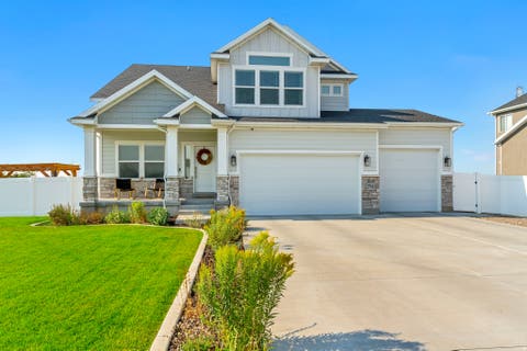 Photo of 2779 W 725 N, Layton, UT 84041 (MLS # 2177190)