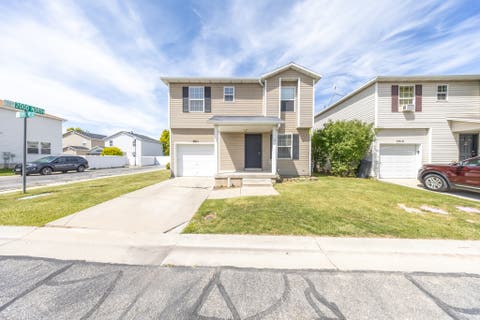 Tiny photo for 2011 N 2095 W, Clinton, UT 84015 (MLS # 2154918)