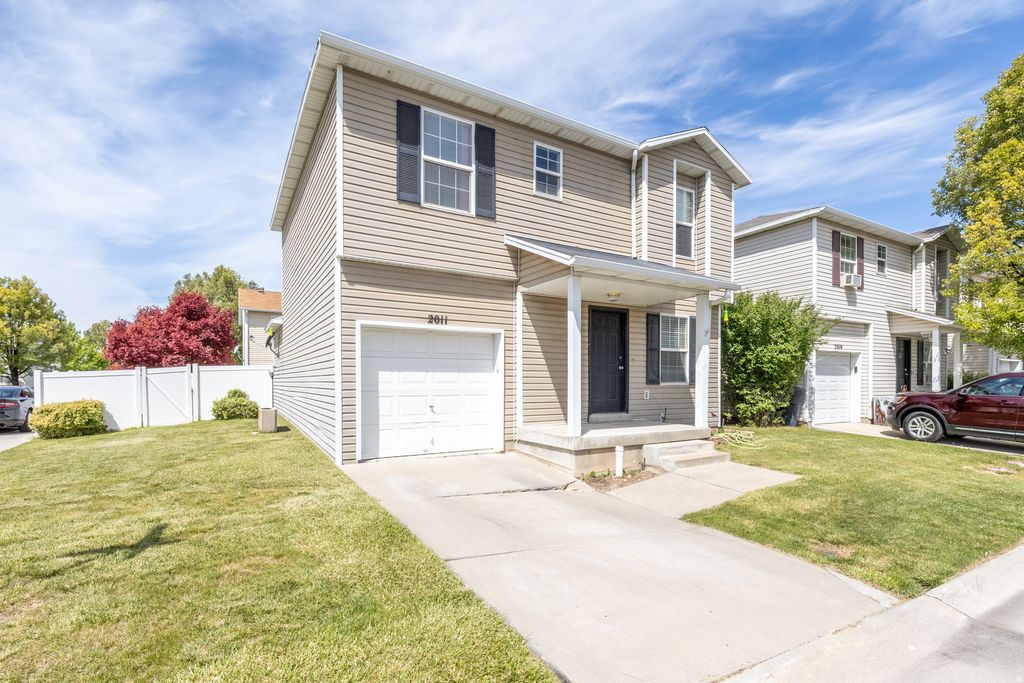 Photo of 2011 N 2095 W, Clinton, UT 84015 (MLS # 2154918)