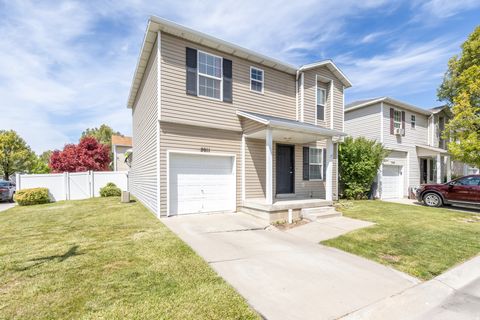 Tiny photo for 2011 N 2095 W, Clinton, UT 84015 (MLS # 2154918)