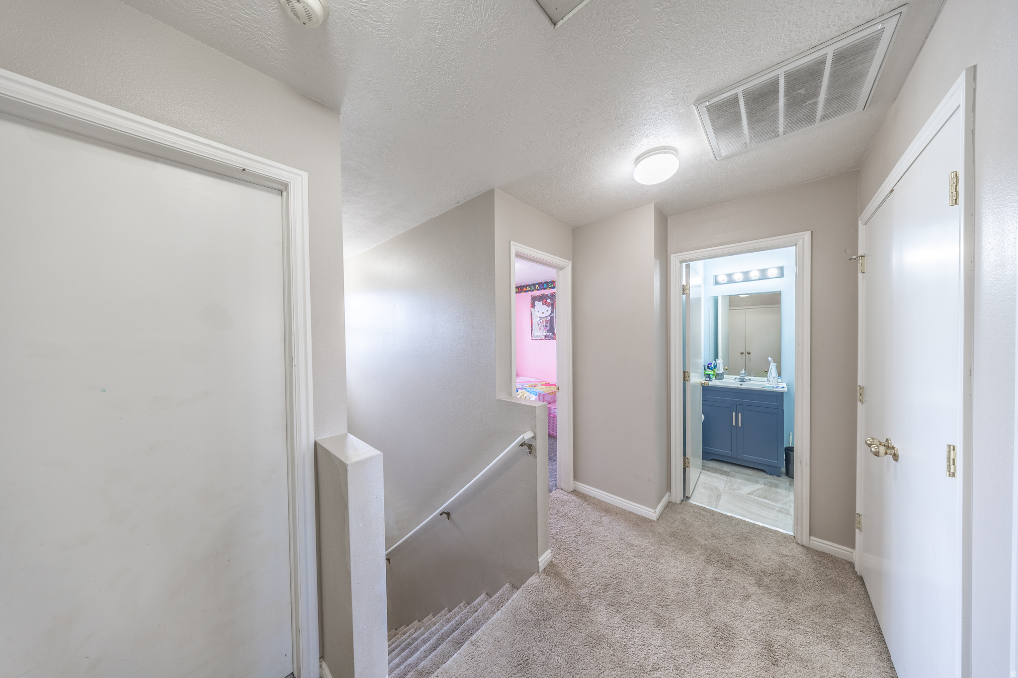 CLINTON TOWNE CENTER - Residential