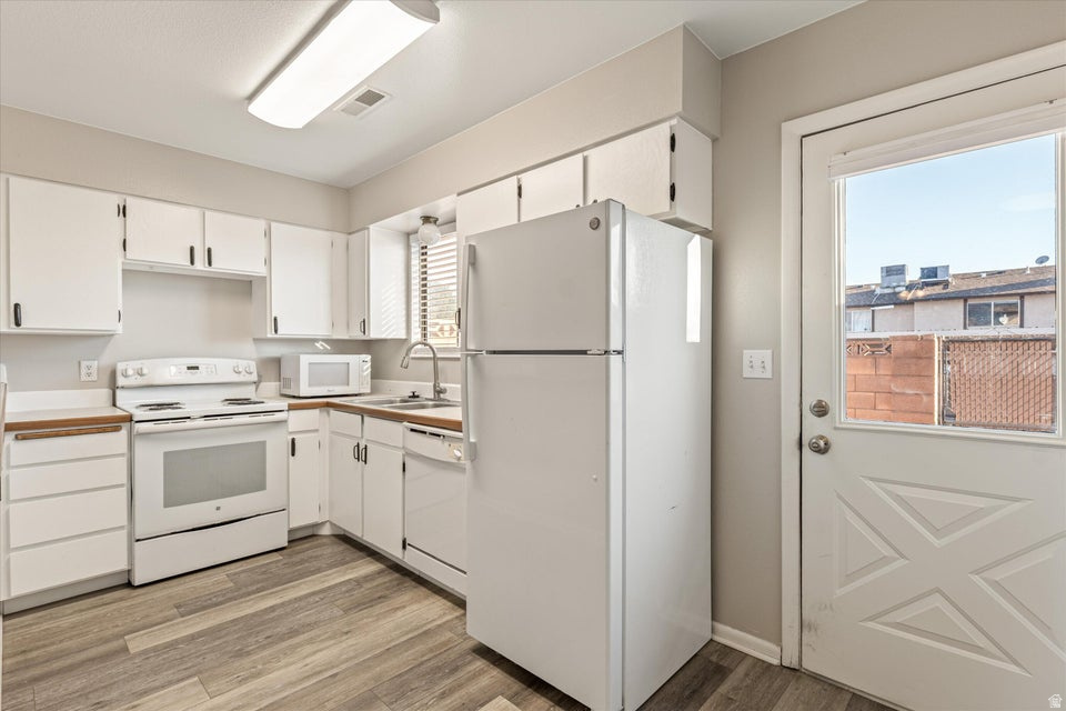 COLOR VIEW TH 2 - Residential