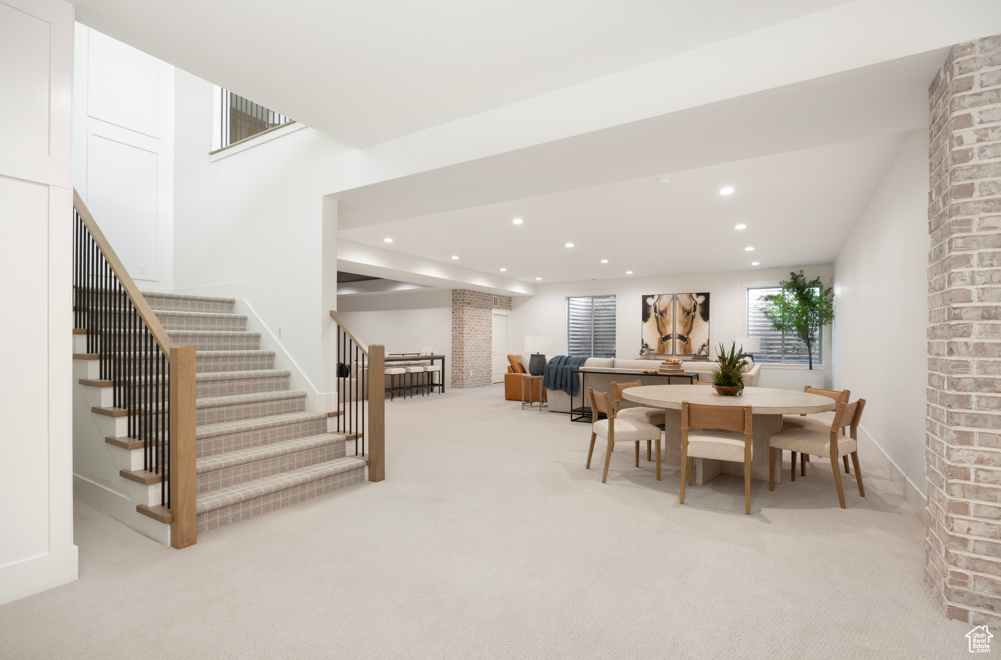 DEER HOLLOW - Residential