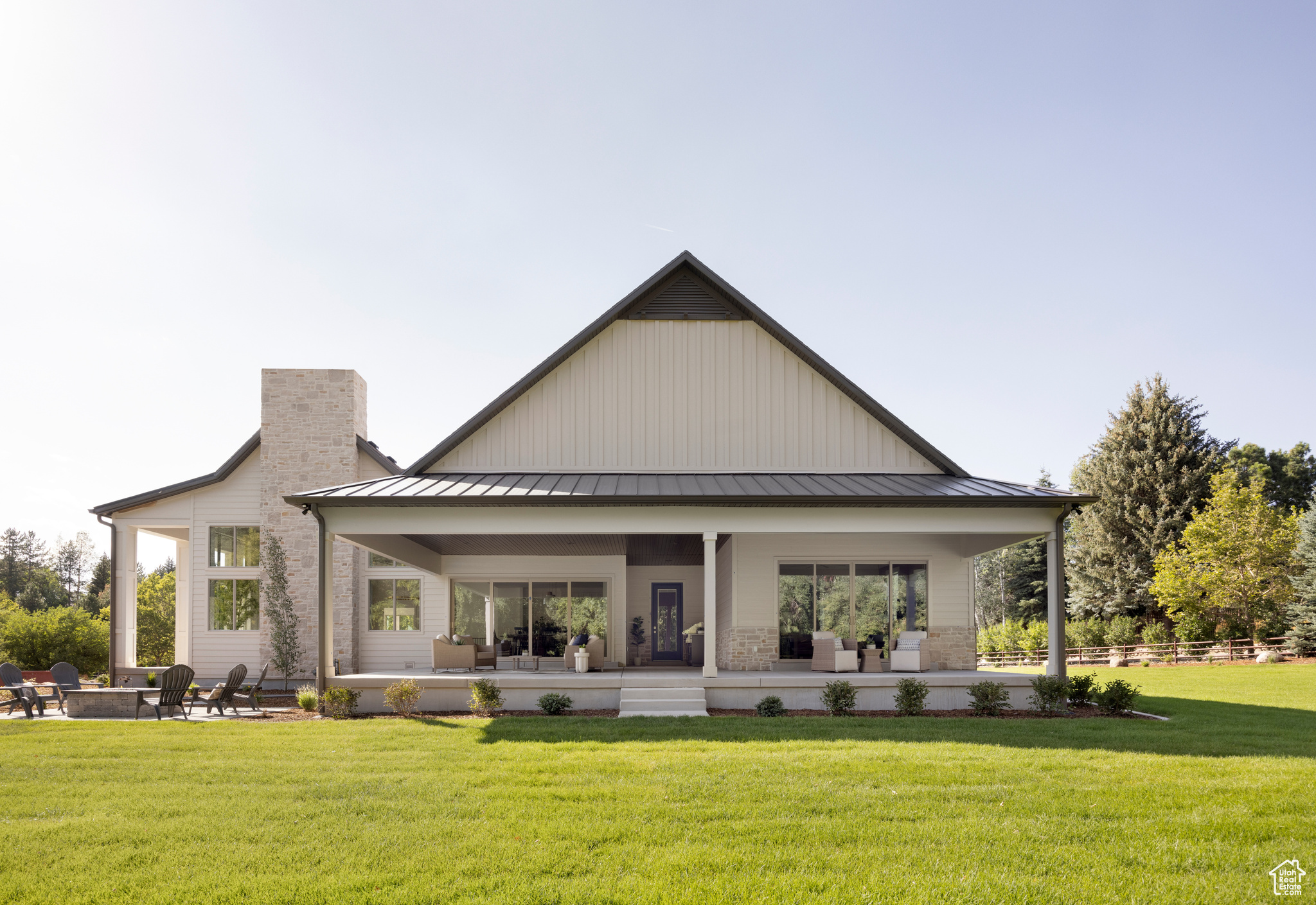 DEER HOLLOW - Residential