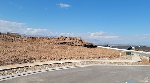 Tiny photo for 61 S LIGHTHOUSE CIR #14, Elk Ridge, UT 84651 (MLS # 2091981)