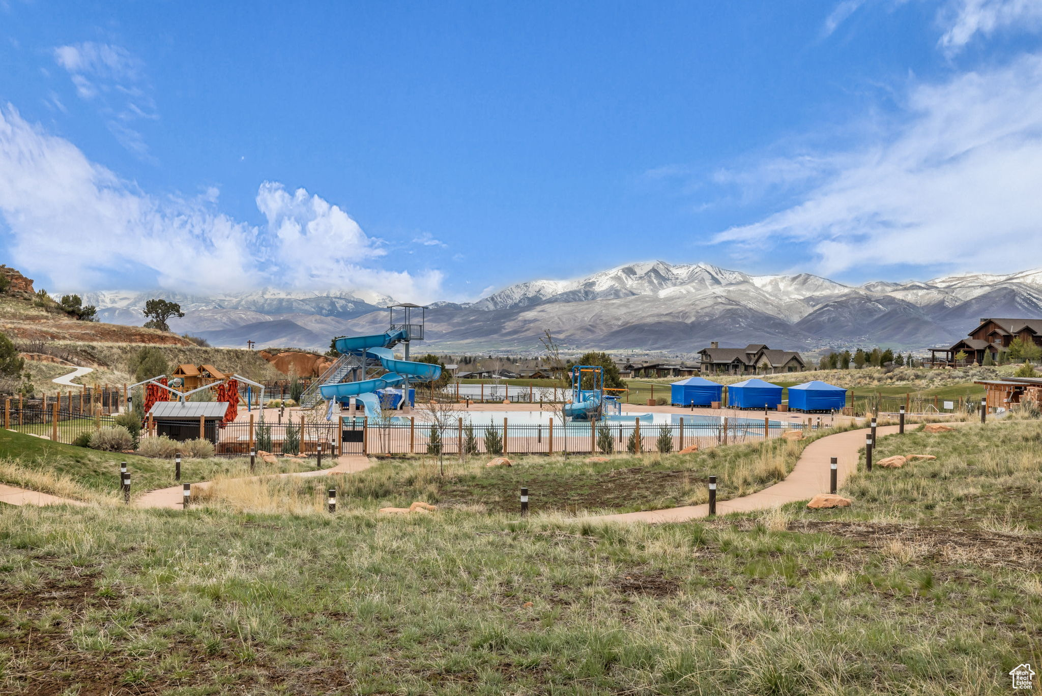 THE VILLAS AT RED LEDGES - Residential