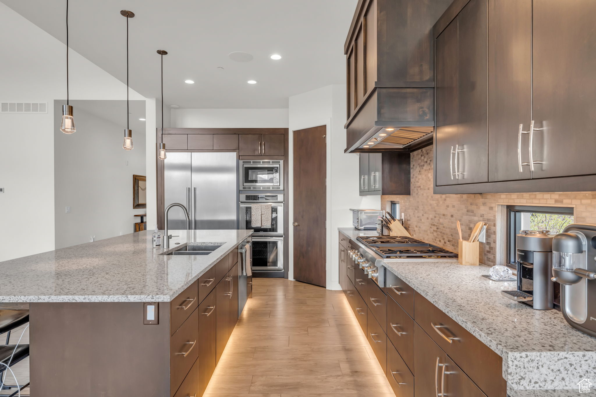 THE VILLAS AT RED LEDGES - Residential