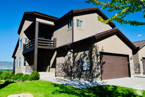 Photo of 514 N OLYMPIC WAY, Midway, UT 84049 (MLS # 2157108)
