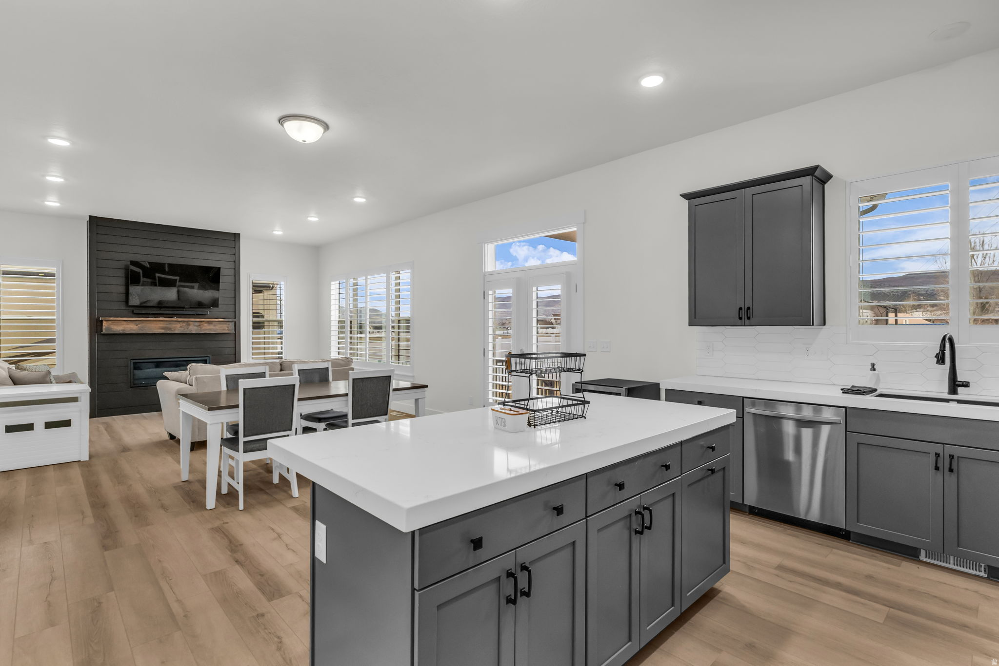 BROOKSIDE - Residential