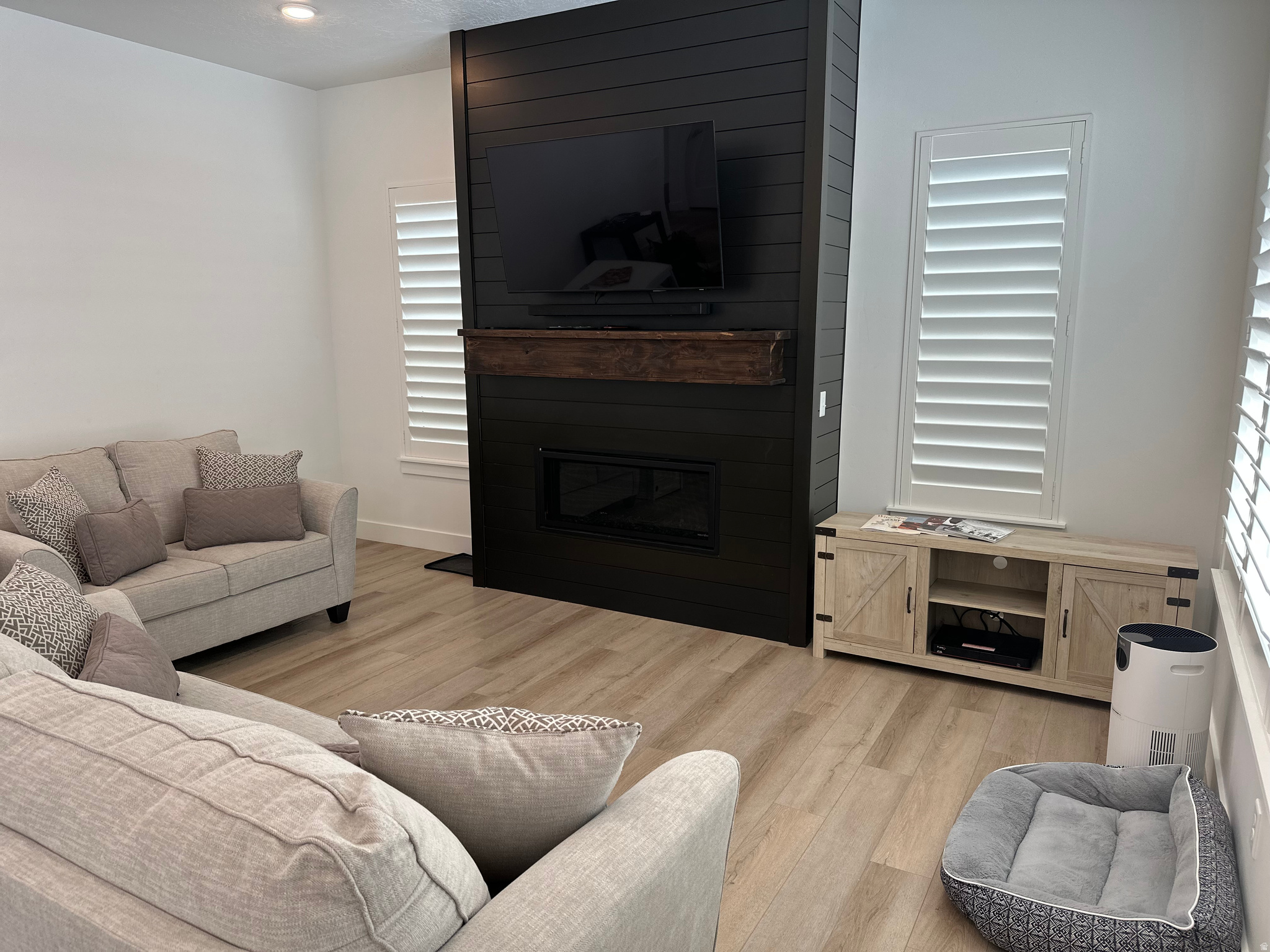 BROOKSIDE - Residential