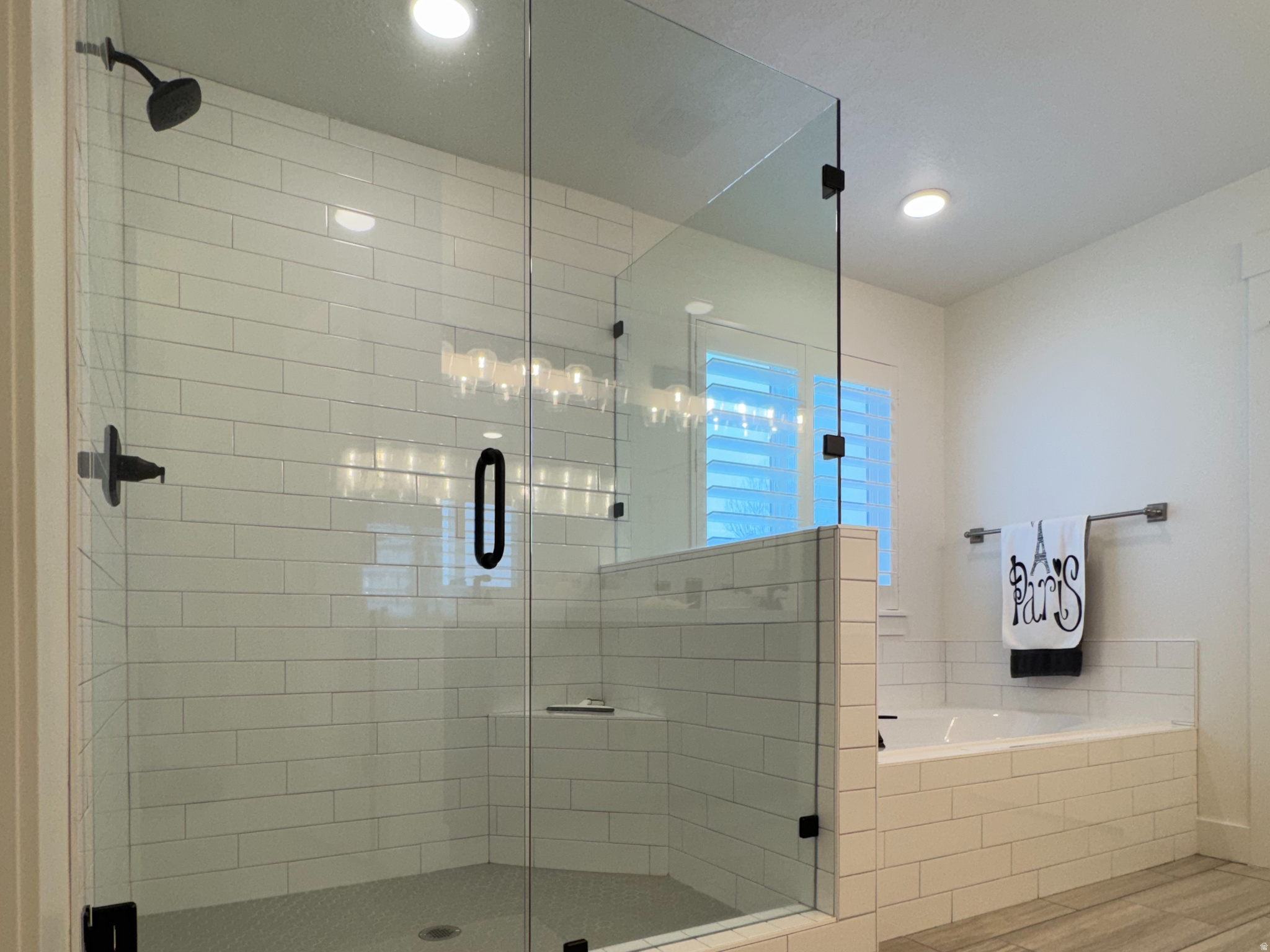 BROOKSIDE - Residential