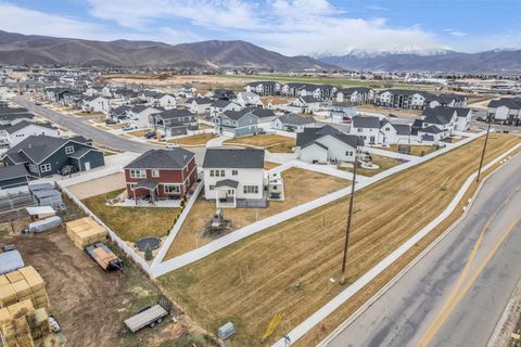 Tiny photo for 1243 S 1040 E, Heber City, UT 84032 (MLS # 2142554)