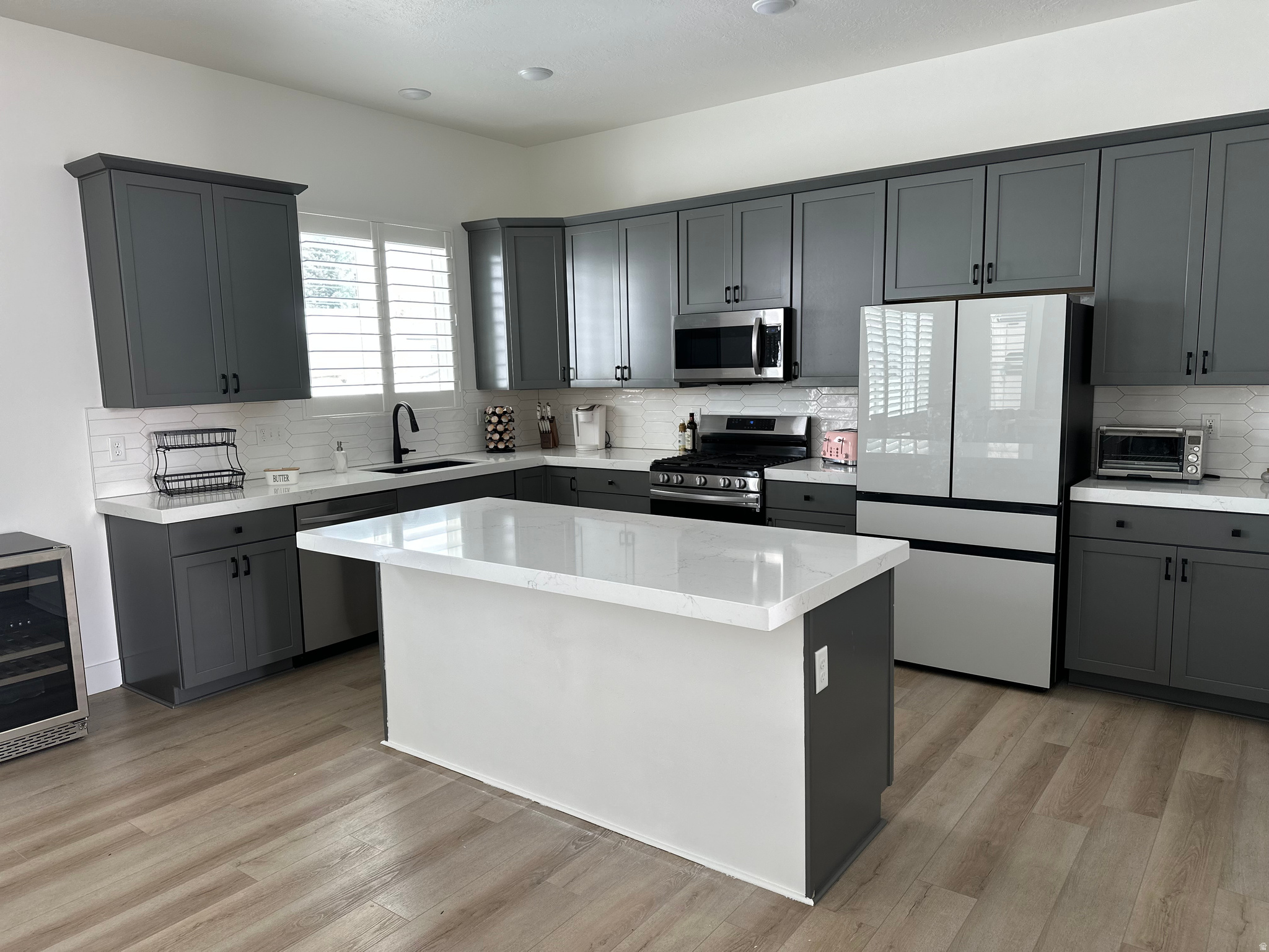 BROOKSIDE - Residential