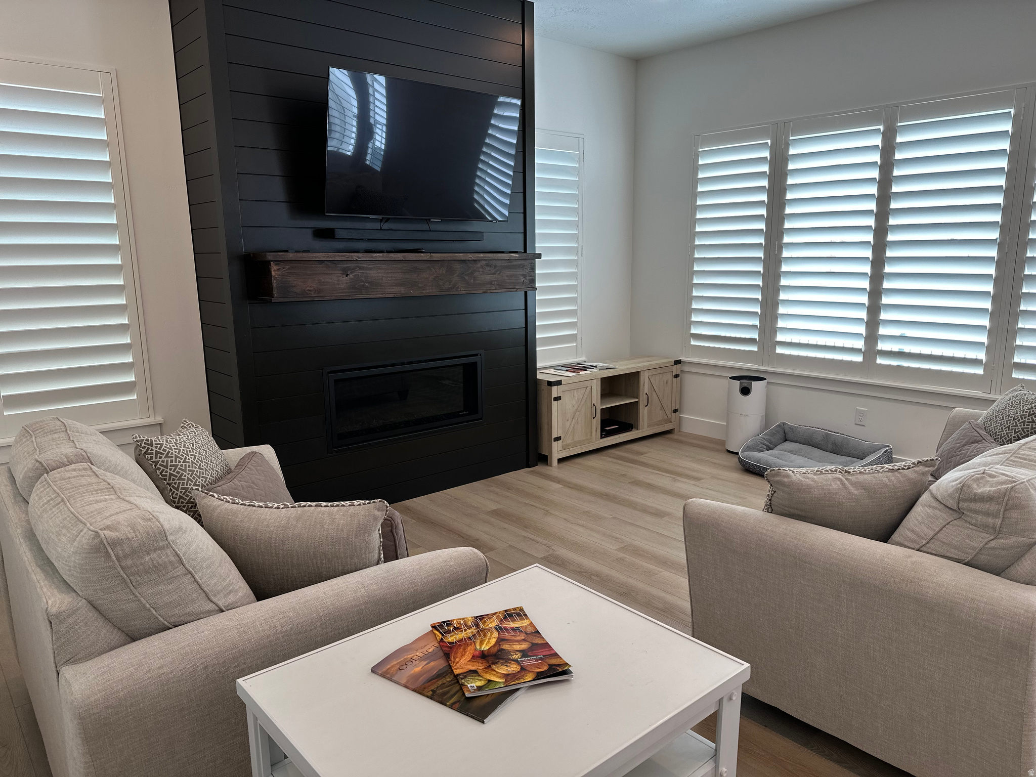 BROOKSIDE - Residential