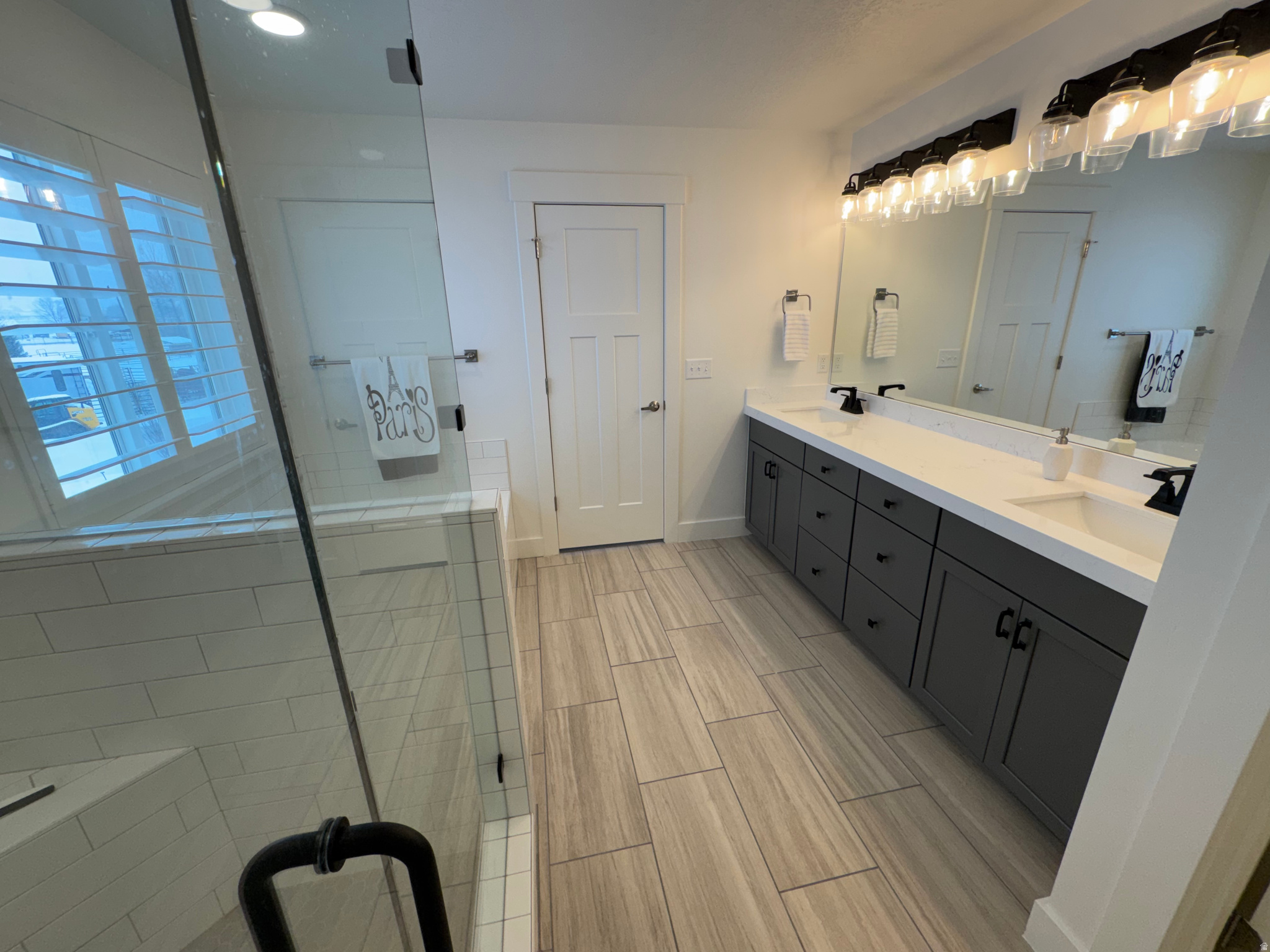 BROOKSIDE - Residential