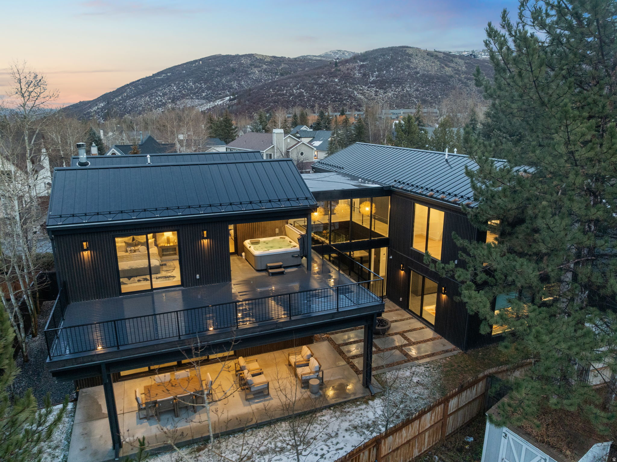 PROSPECTOR PARK - Residential