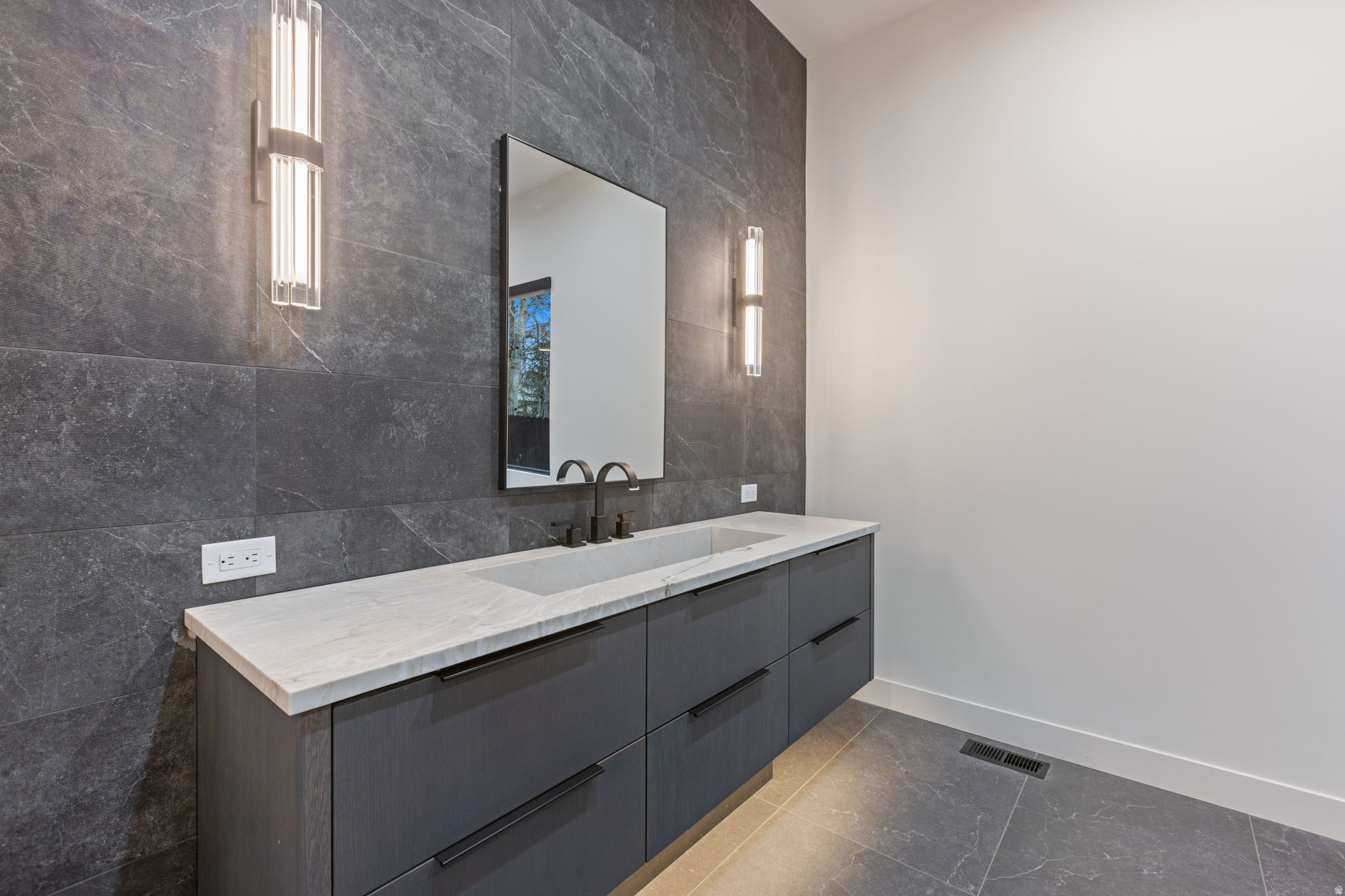 PROSPECTOR PARK - Residential