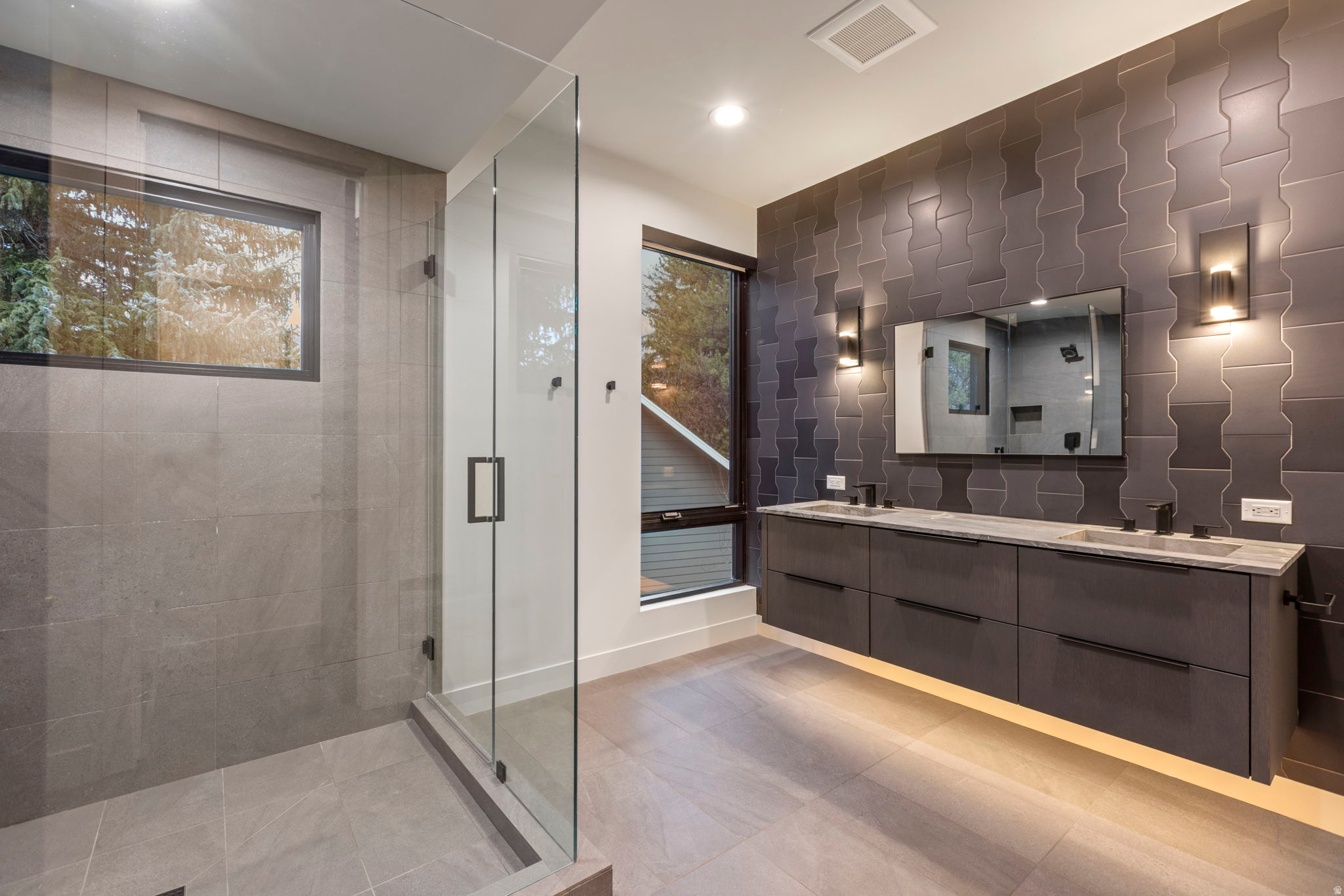 PROSPECTOR PARK - Residential