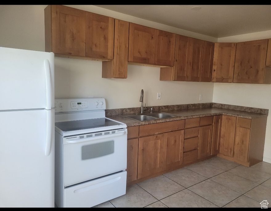 Amazing 8 Plex located in Millcreek. Featuring 2 bedrooms/1 bathroom with Washer and Dryer hookups. Conveniently located close to restaurants and shopping areas. Don't miss your chance to own this remarkable multi-unit property. Owner is listing agent.