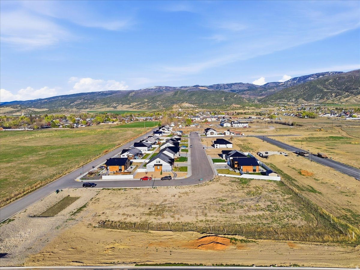 ESTATES AT EPHRAIM CROSSING - Land