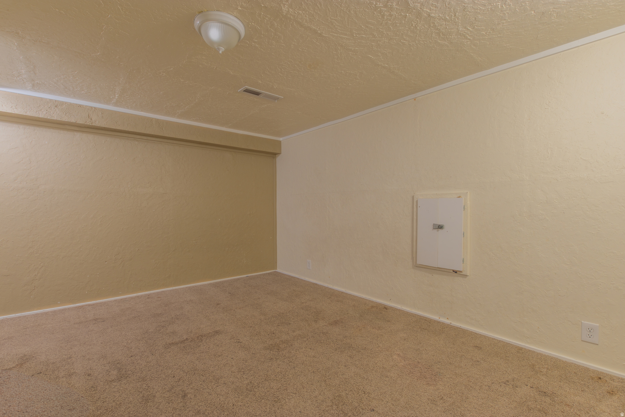 HOFFMAN HEIGHTS #16 - Residential