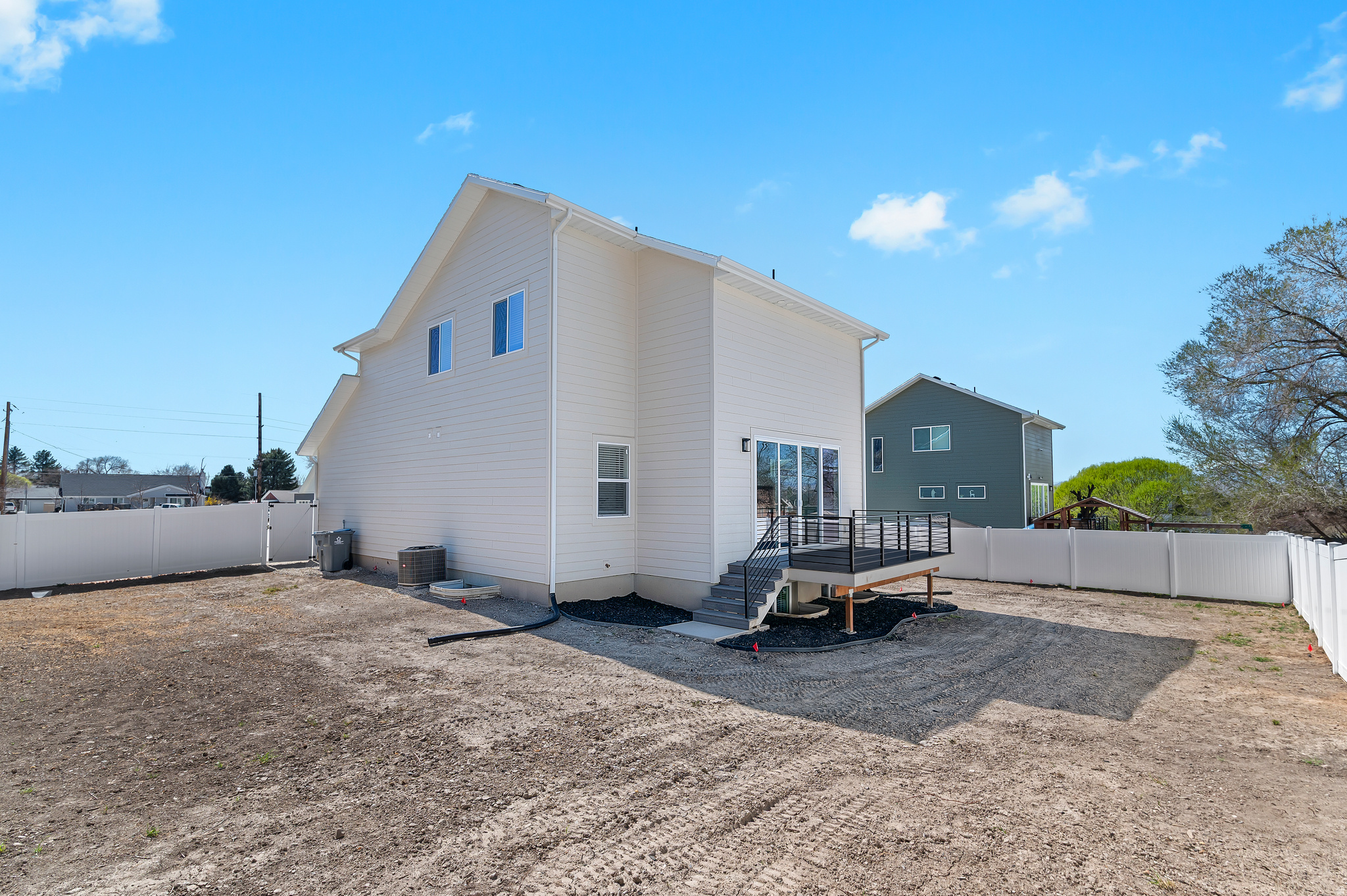 WALNUT GROVE - Residential