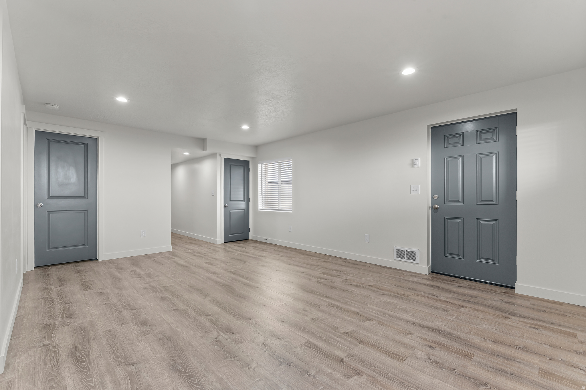 WALNUT GROVE - Residential