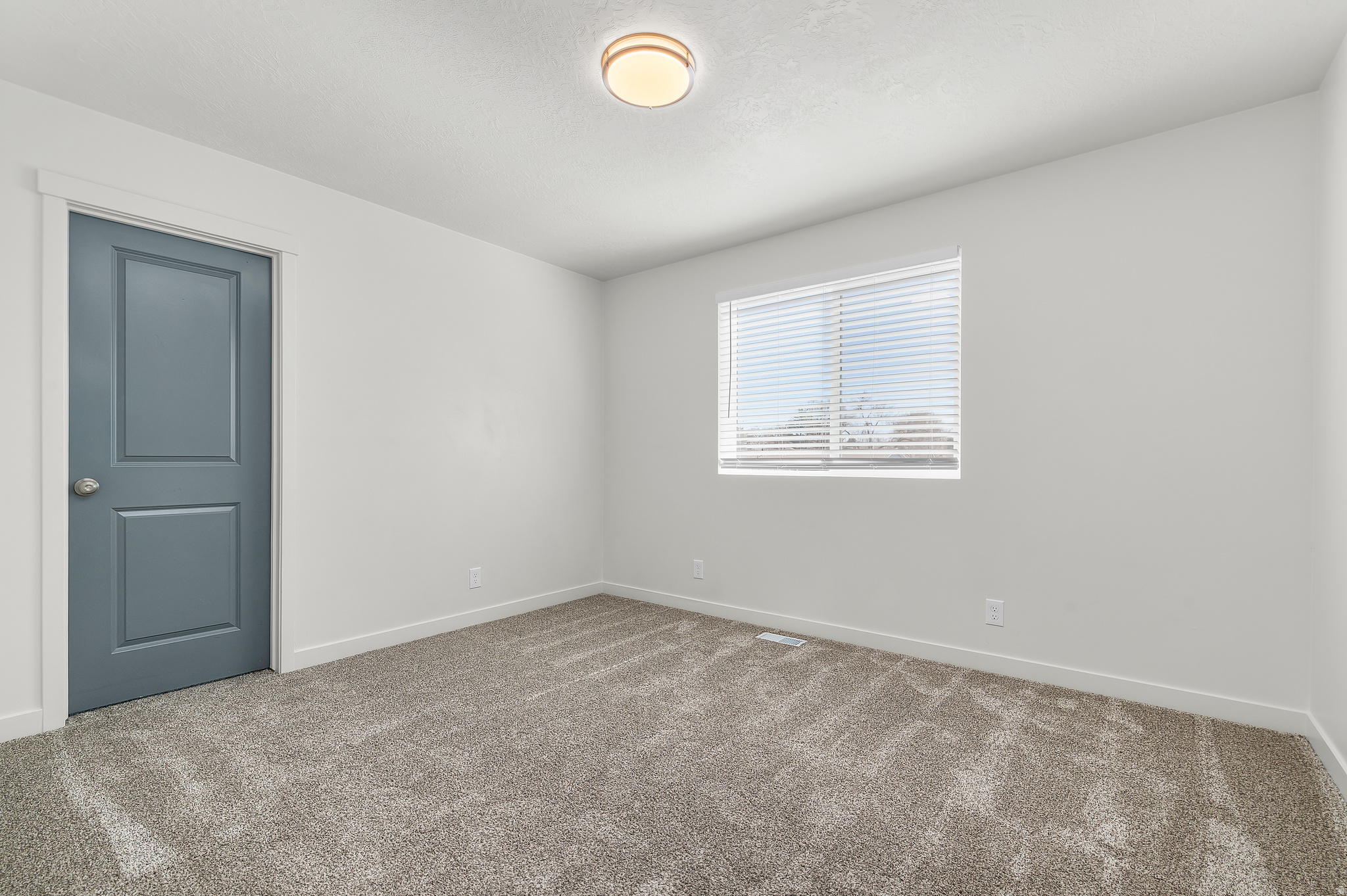 WALNUT GROVE - Residential