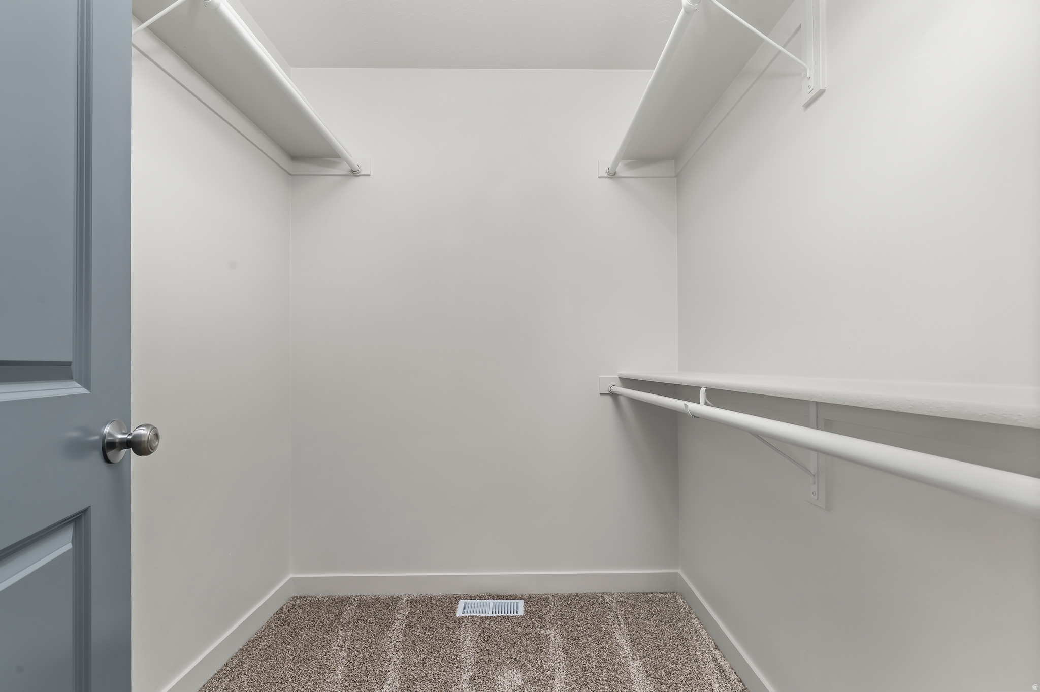 WALNUT GROVE - Residential