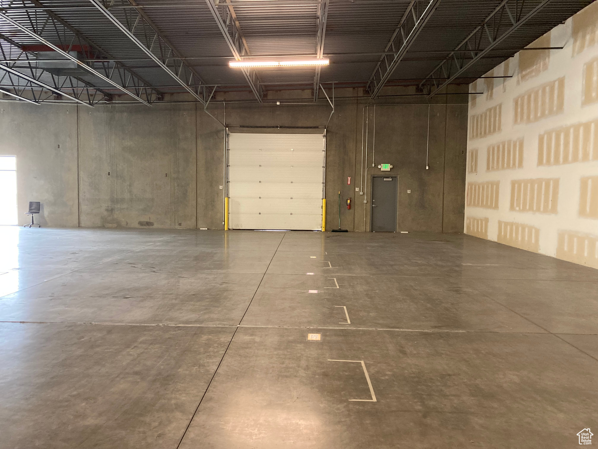 NORTH PARK INDUSTRIAL CONDO - Commercial Sale