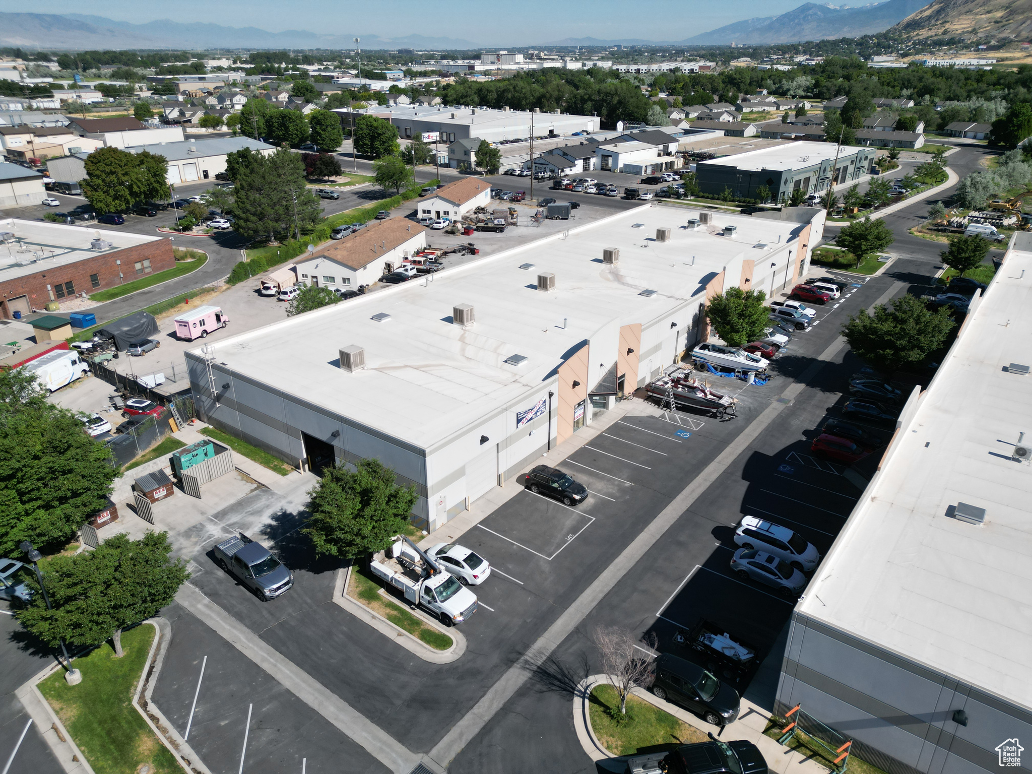 NORTH PARK INDUSTRIAL CONDO - Commercial Sale