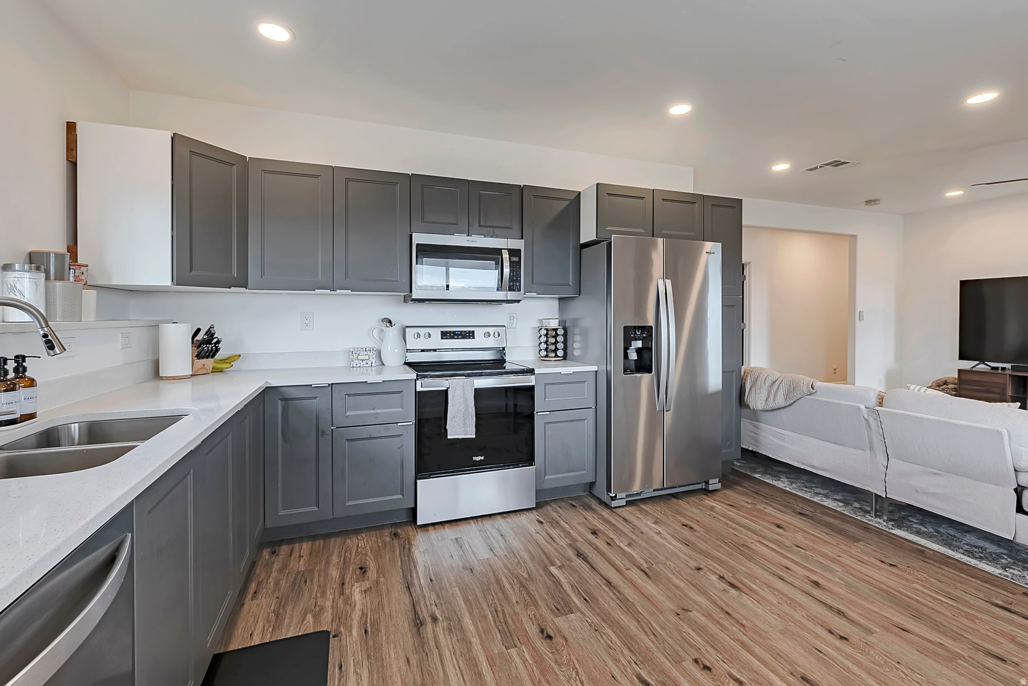 GLENMAR RANCHES - Residential