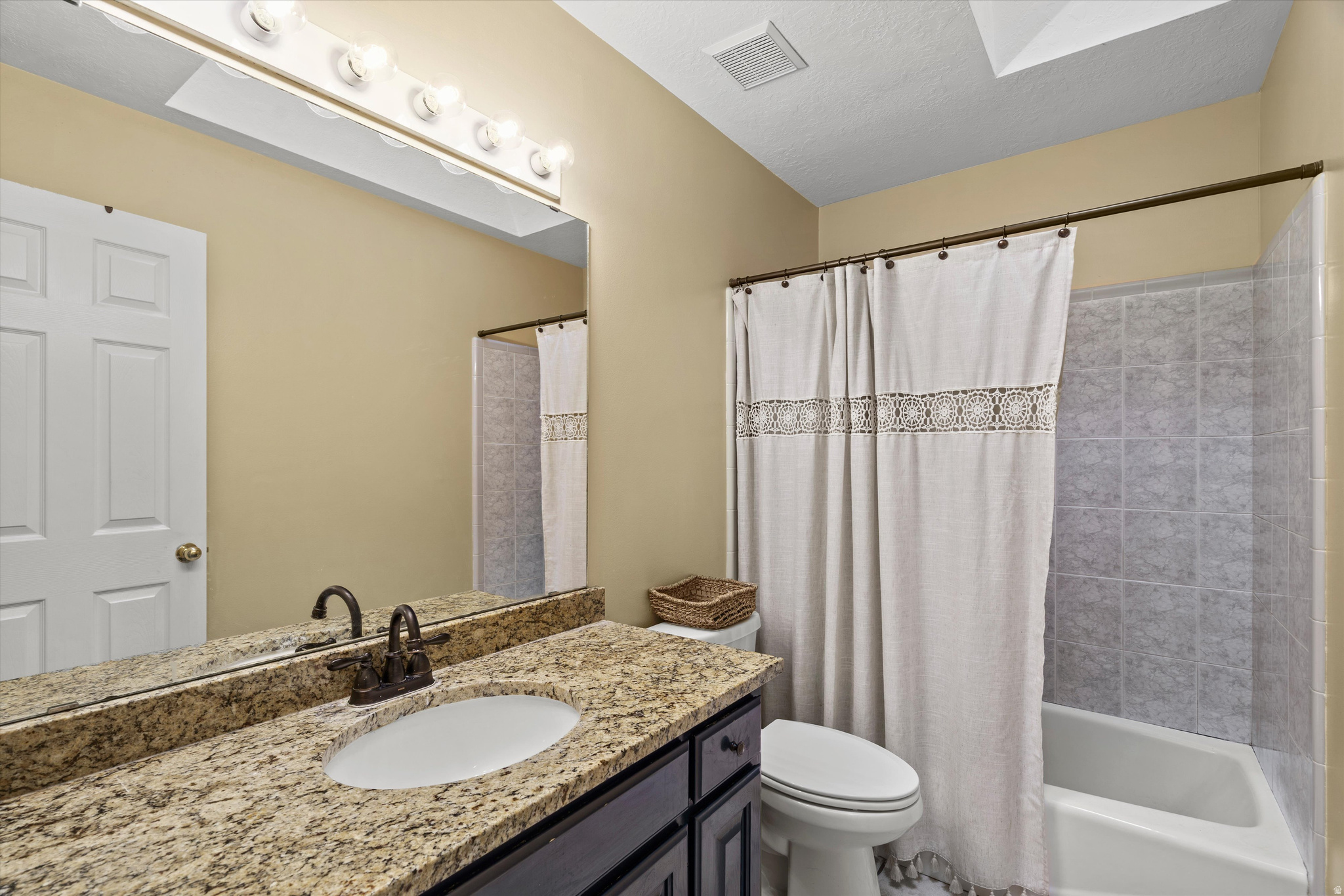 TARTAN RIDGE ESTATES - Residential