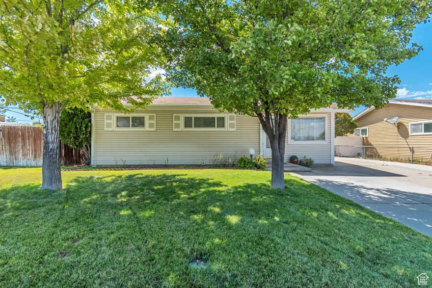 Well-Maintained Rambler! Fresh new paint, Updated Kitchen and Bathroom, Large yard that is fully fenced in the back with mature fruit trees and a covered patio that is perfect for relaxing and entertaining. The home is in a location that is close to freeways, schools, parks and shopping. Book your showing today!    Square footage figures are provided as a courtesy estimate only. Buyer is advised to obtain an independent measurement.