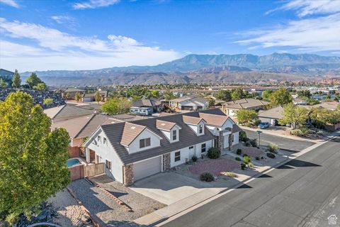 Photo of 222 S VALLEY VIEW DR, Hurricane, UT 84737 (MLS # 2116522)