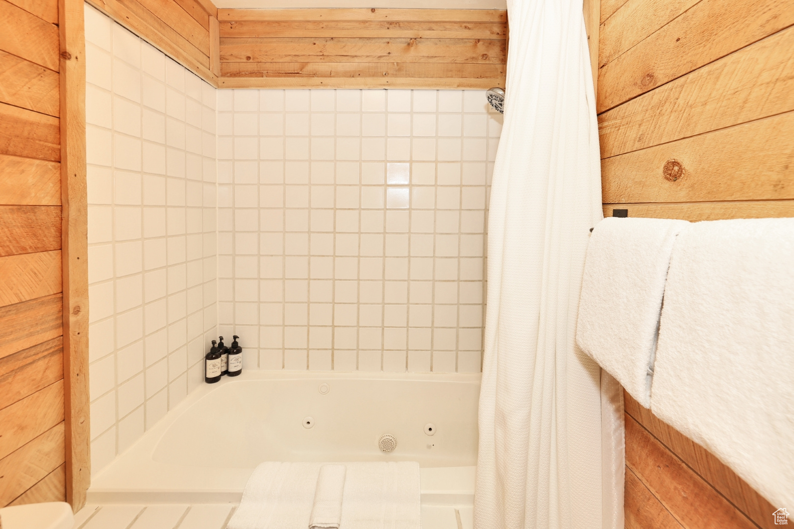 SUNDANCE COTTAGES 1ST SUPP CONDO - Residential