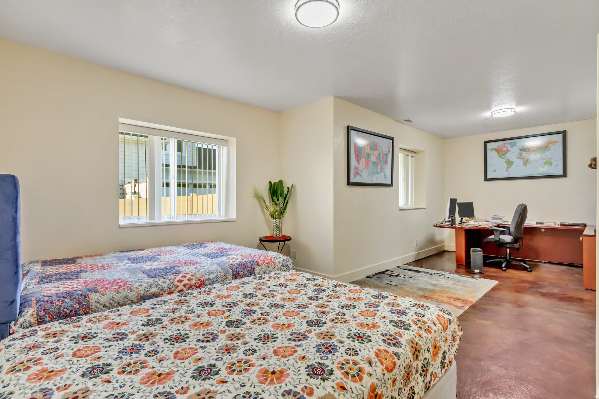 CORNER CANYON VISTA - Residential