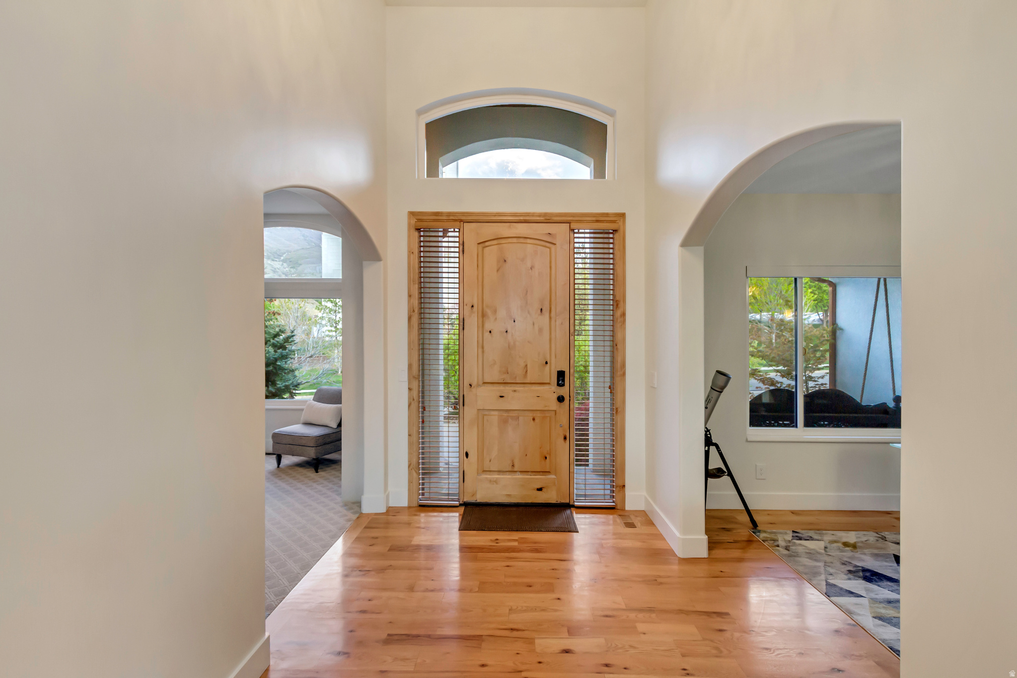 CORNER CANYON VISTA - Residential