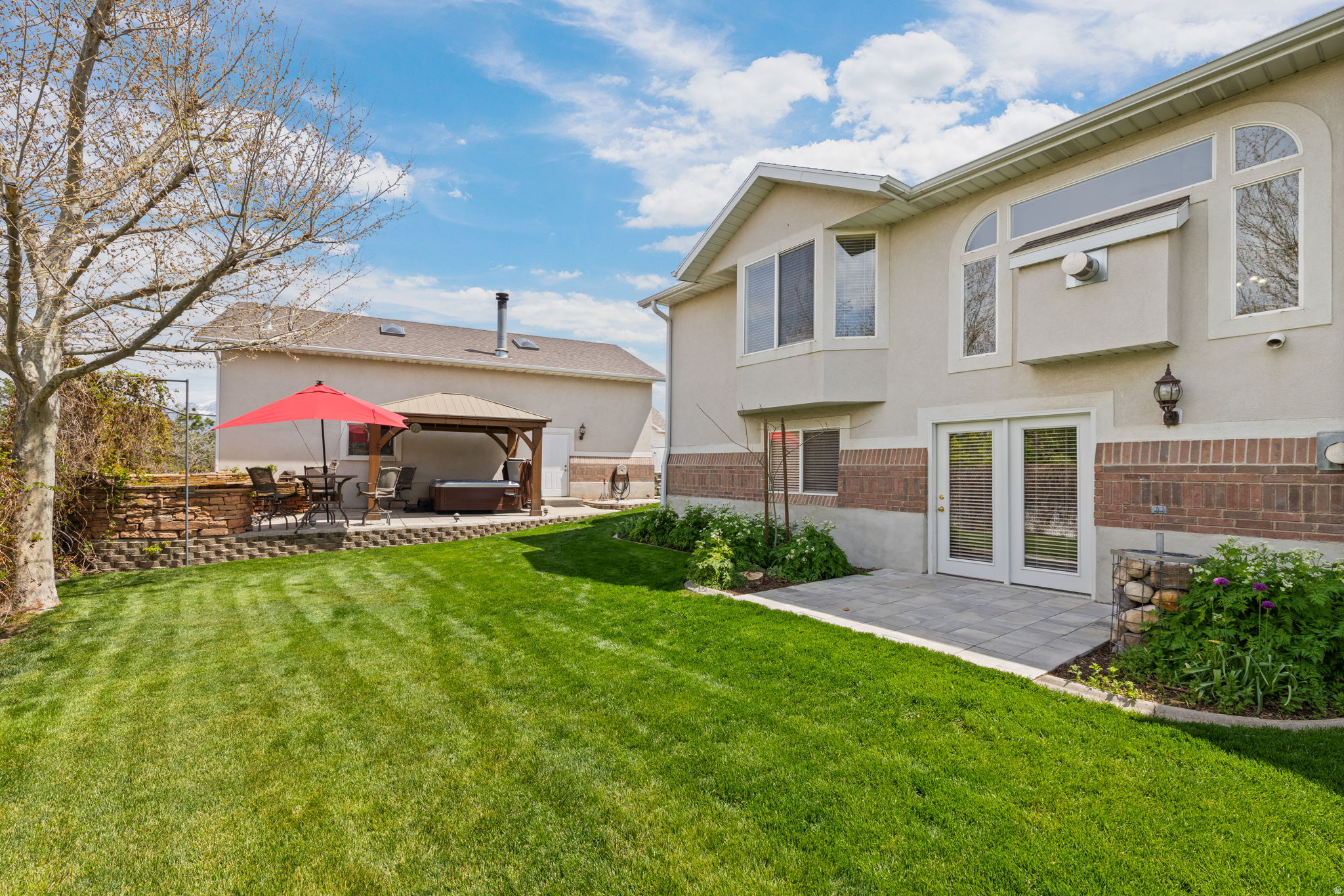 PHEASANT RUN - Residential