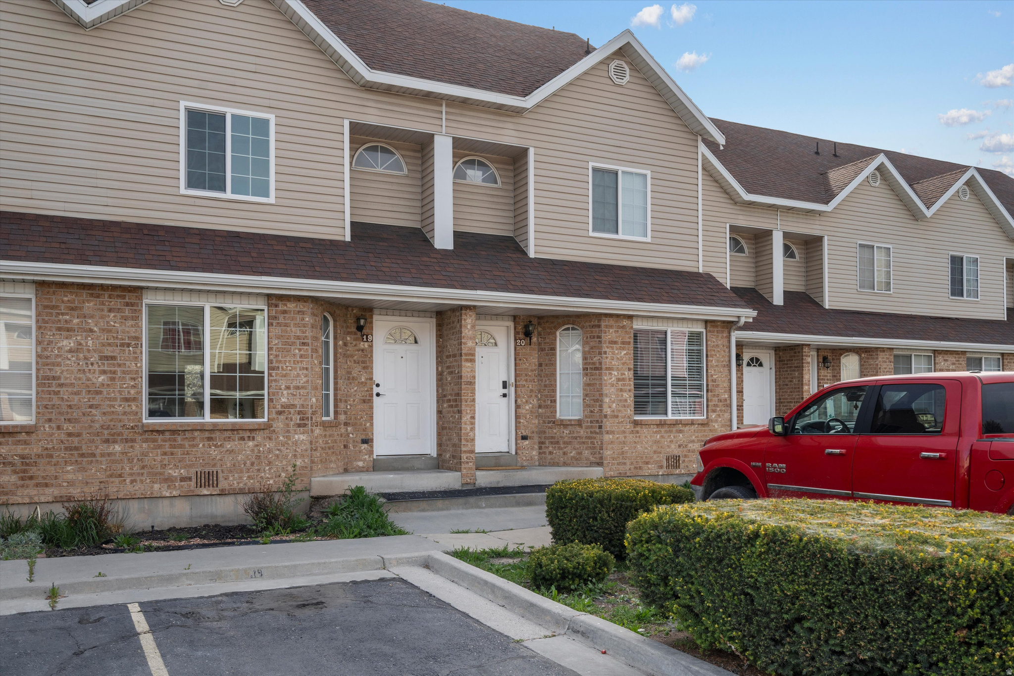 TOWNHOME ESTATES - Residential