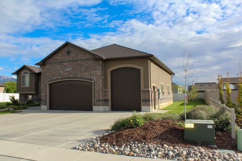 Tiny photo for 2673 W 2125 N, Farr West, UT 84404 (MLS # 2115594)