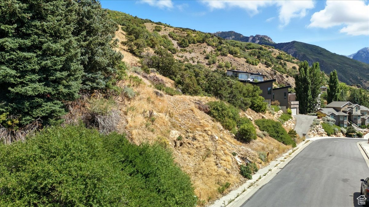 CANYON COVE SUB - Land