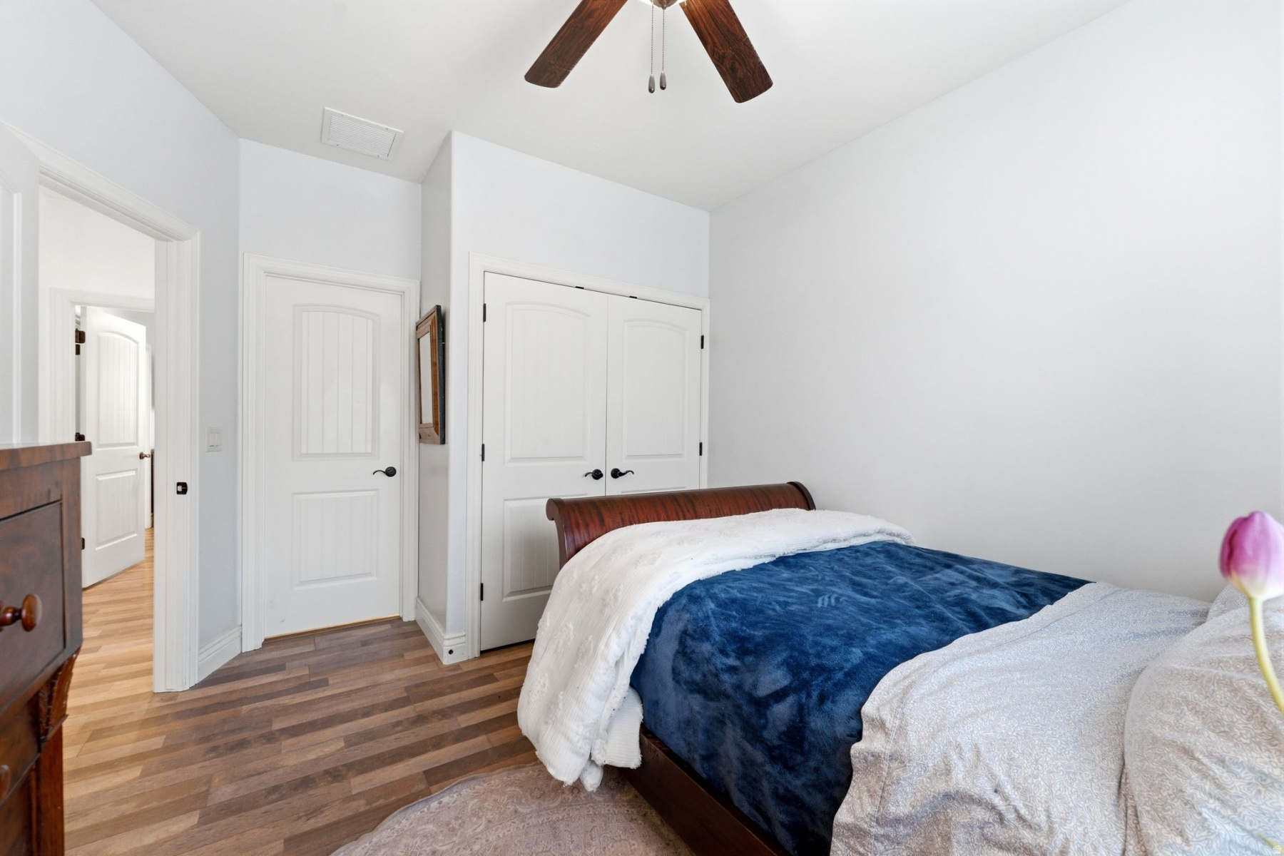 YATES MINOR - Residential