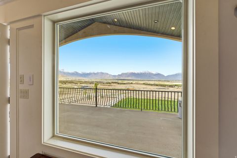 Tiny photo for 1102 N SUMMIT VIEW DR, Saratoga Springs, UT 84045 (MLS # 2148625)
